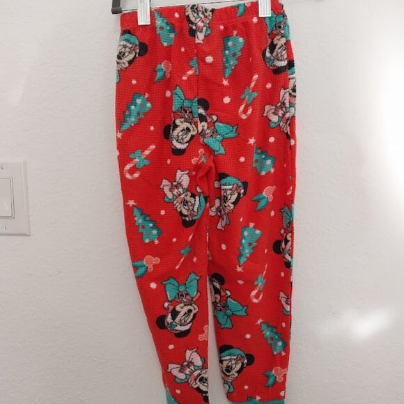 Disney: Minnie Mouse Christmas Pajamas - Picture 11 of 11